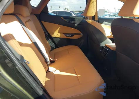 2025 Lexus Nx 250 z USA, uszkodzony, nr VIN 2T2ADCAZ4SC026046